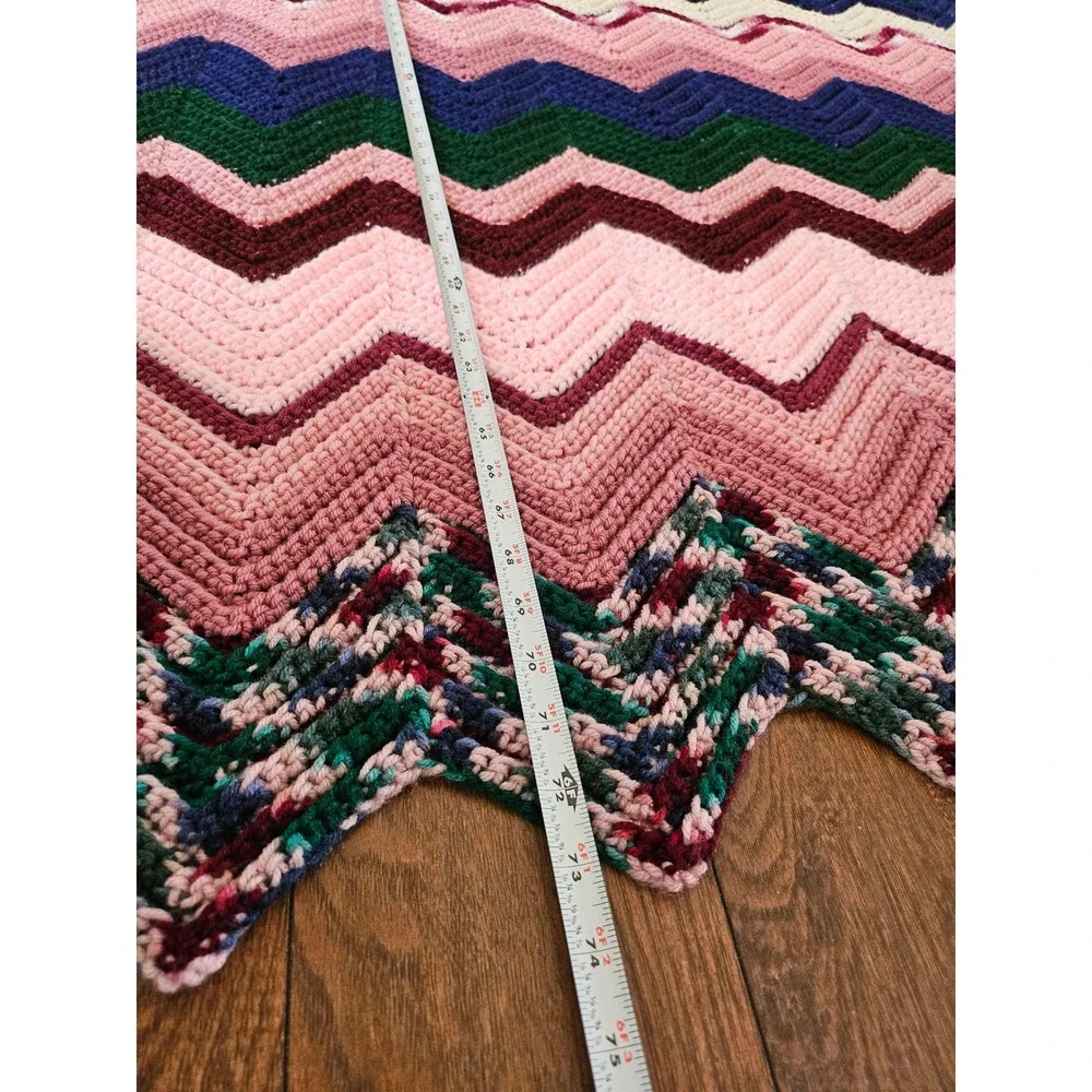 Handmade Crochet Afghan Blanket Chevron Ripple Pink Green Blue Cream 74x42 Throw - Picture 4 of 4